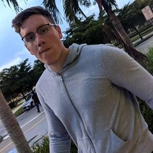 Meet your Posher, Daniel